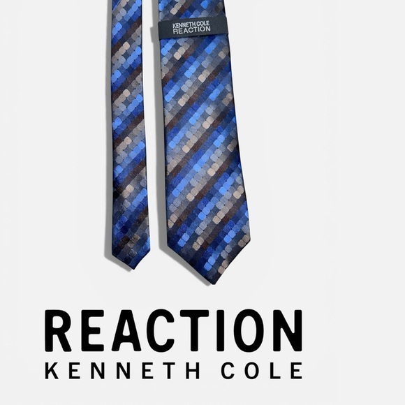 Kenneth Cole Reaction Other - NWT Kenneth Cole Reaction Blue Geometric Silk Tie Mens beautiful!